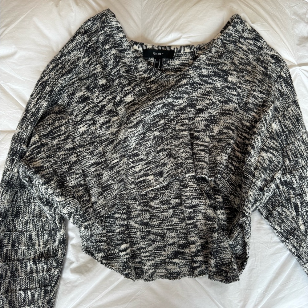 Forever 21 Black and Gray V-Neck, High-Low Cropped Sweater